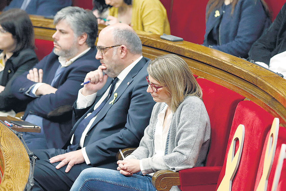 “Somos la lista del presidente Puigdemont y haremos lo posible para garantizar su derecho”, dijo Gemma Geis. (Fuente: EFE)