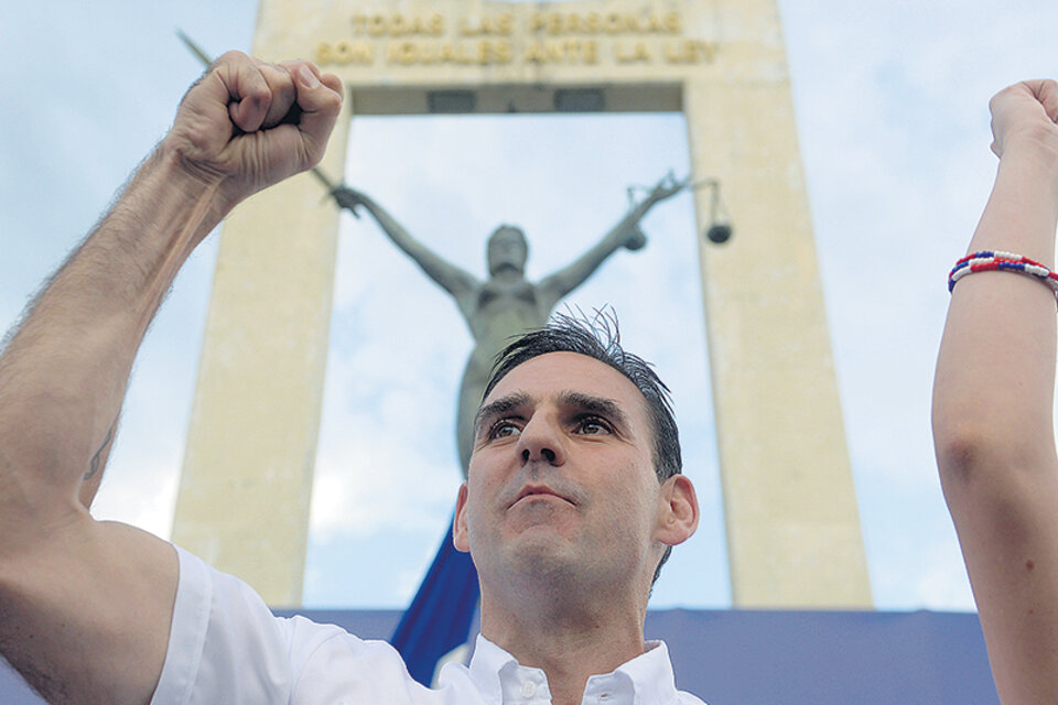 Ernesto Myshondt ganó la alcaldía de la capital. (Fuente: AFP)