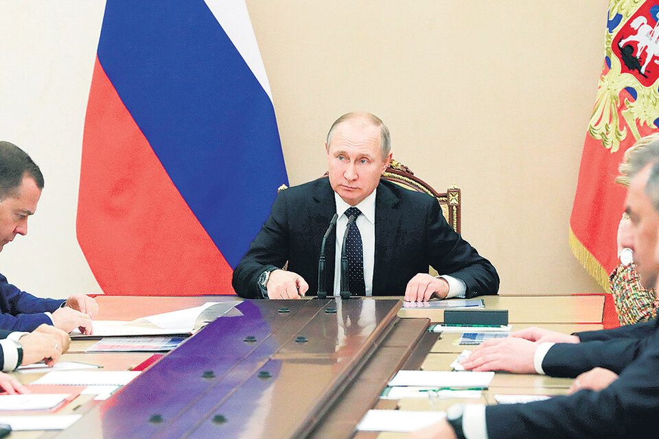 Putin tomará una decisión como respuesta a la expulsión de veintitrés diplomáticos del Reino Unido. (Fuente: EFE)
