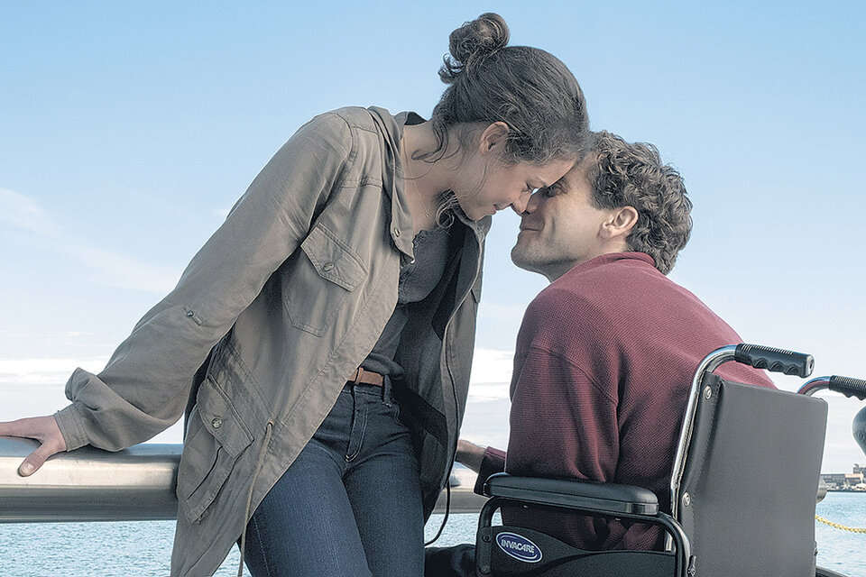 Tatiana Maslany y Jake Gyllenhaal, la pareja protagónica de Más fuerte que el destino.