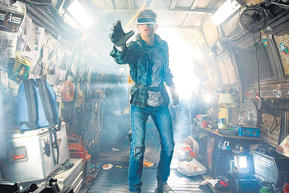 La vieja estética de Playstation domina buena parte de la nueva realización de Spielberg.