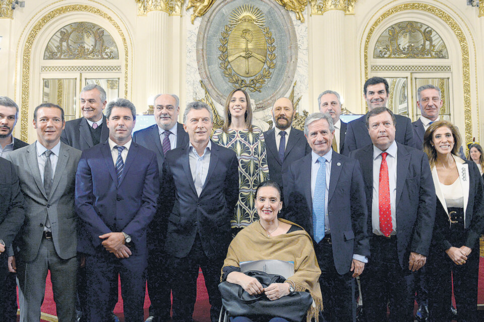 Mauricio Macri y los gobernadores mantienen una relación cada vez más complicada. (Fuente: DyN)