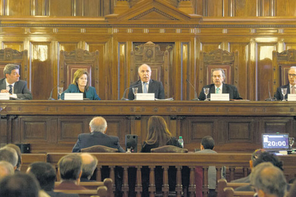 El fallo de la Corte Suprema suprimió el tribunal que el Gobierno intentó formar. (Fuente: Joaquín Salguero)