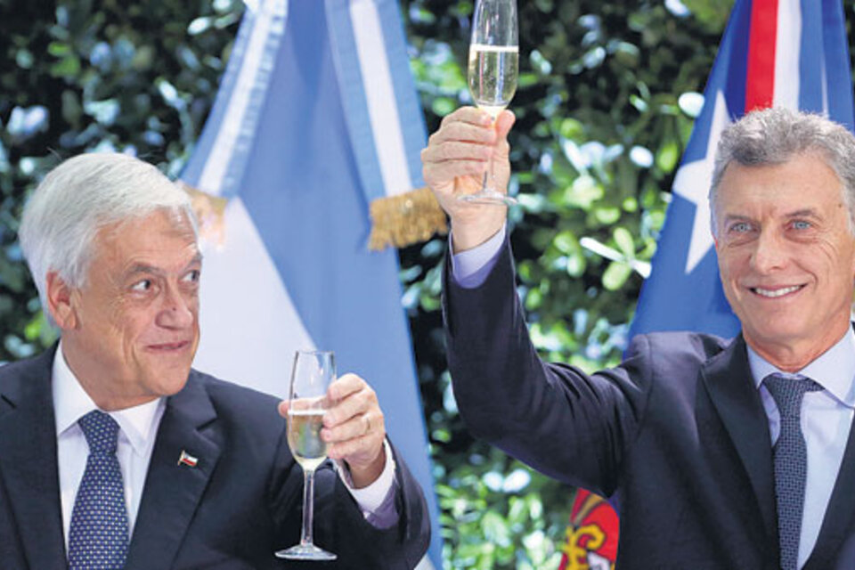 Sebastián Piñera y Mauricio Macri prometieron avanzar en la integración bilateral. (Fuente: EFE)