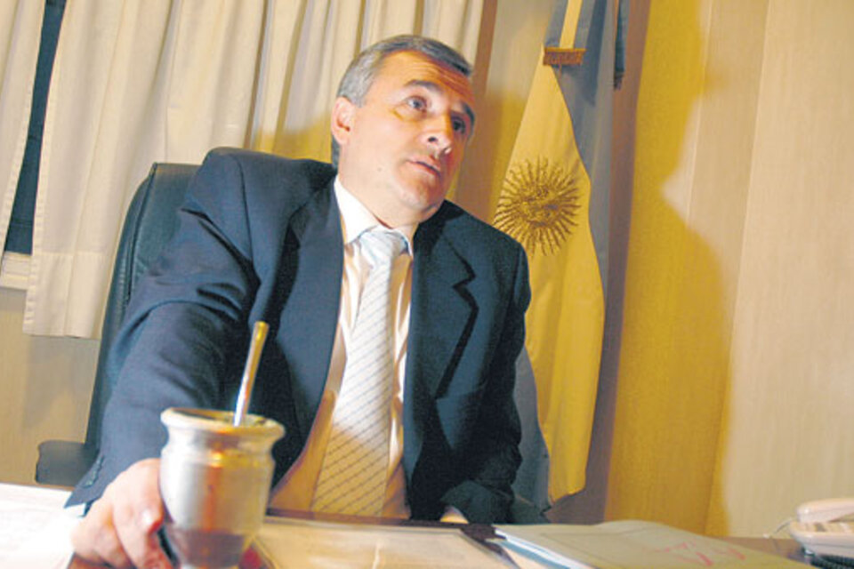 El gobernador de Jujuy, el radical Gerardo Morales, acusado por el despido del trabajador de la defensoría.