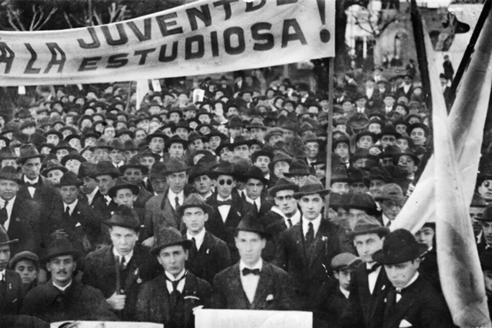 Marcha del 10 de marzo de 1918, Córdoba (Fuente: Museo Casa de la Reforma Universitaria)