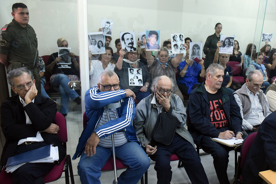 Los represores Lucio Nast, José Scortechini, Ovidio Olazagoitía, Carlos Altamirano y Mario Marcote. (Fuente: Sebastián Granata)