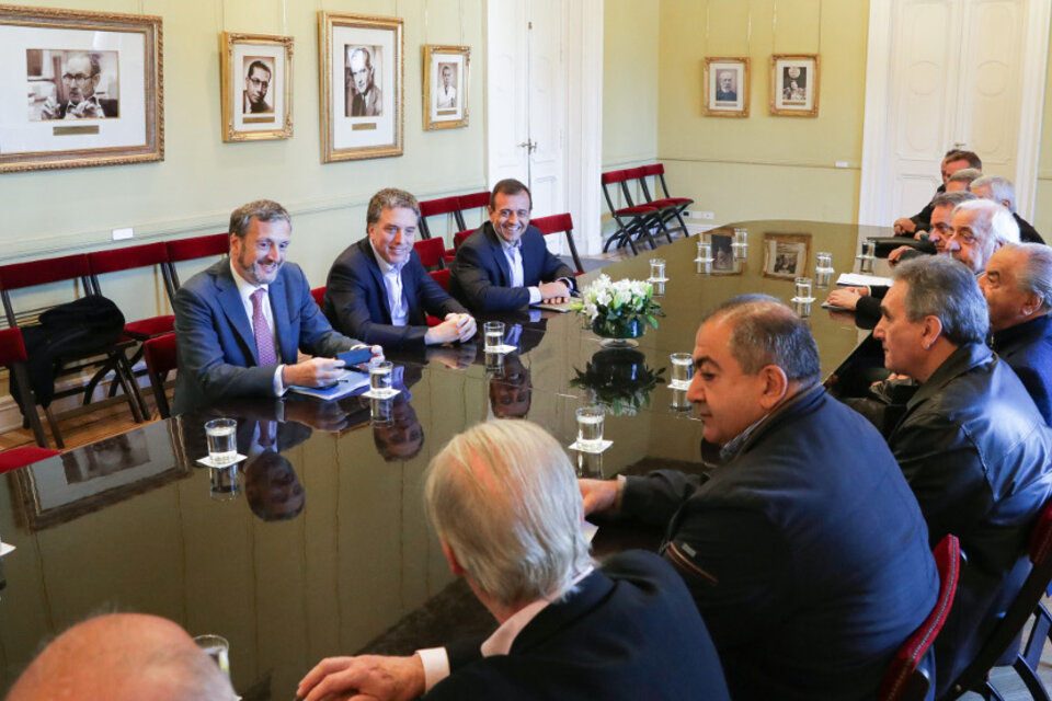 El ministro de Hacienda, Nicolás Dujovne, encabezó ayer la reunión con la CGT. (Fuente: Télam)