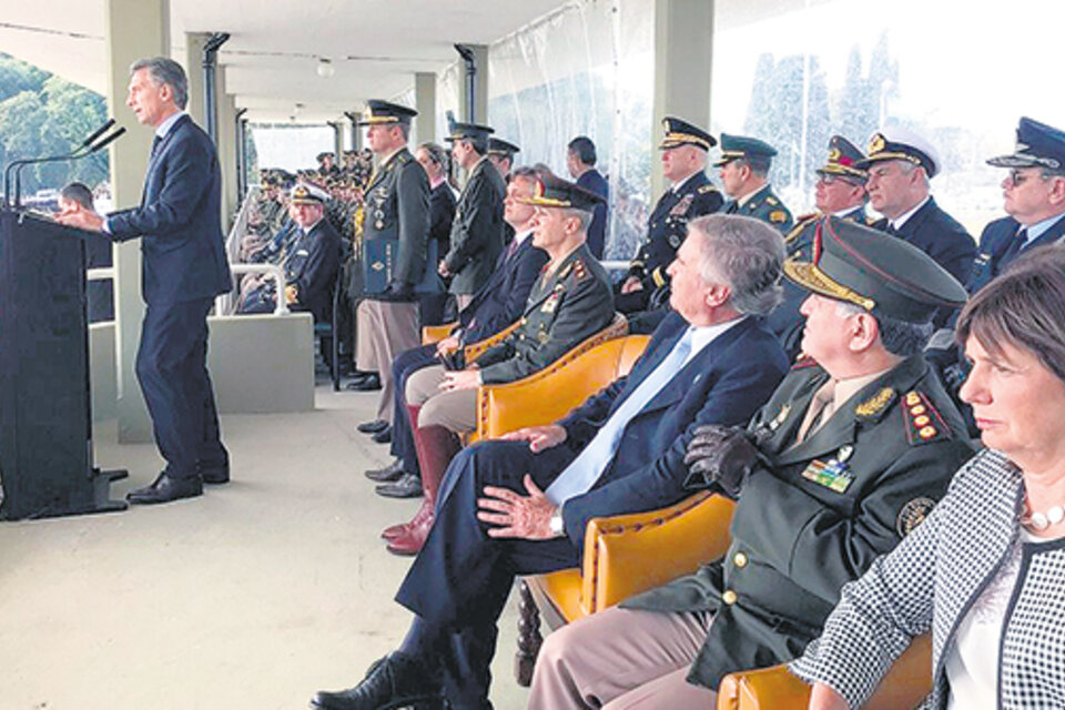 Mauricio Macri se pronunció a favor de darles intervención a las Fuerzas Armadas en seguridad interior.