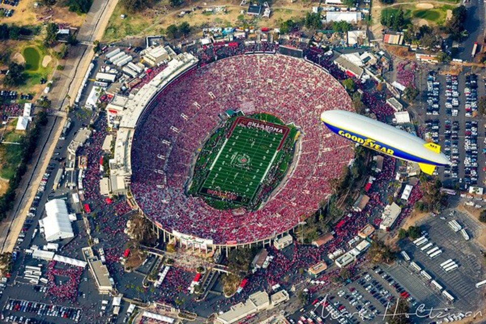 El estadio Rose Bowl, que ya albergó la final del Mundial de 1994, podría volver a tener el partido decisivo en 2026.