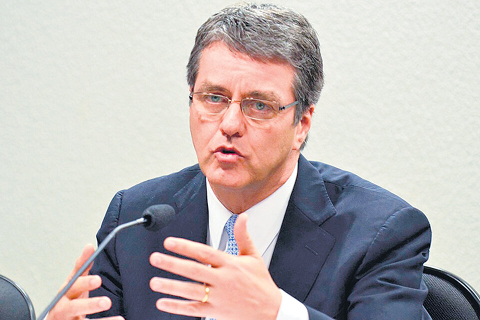 El titular de la OMC, Roberto Azevedo, advirtió por el deterioro de las relaciones comerciales.