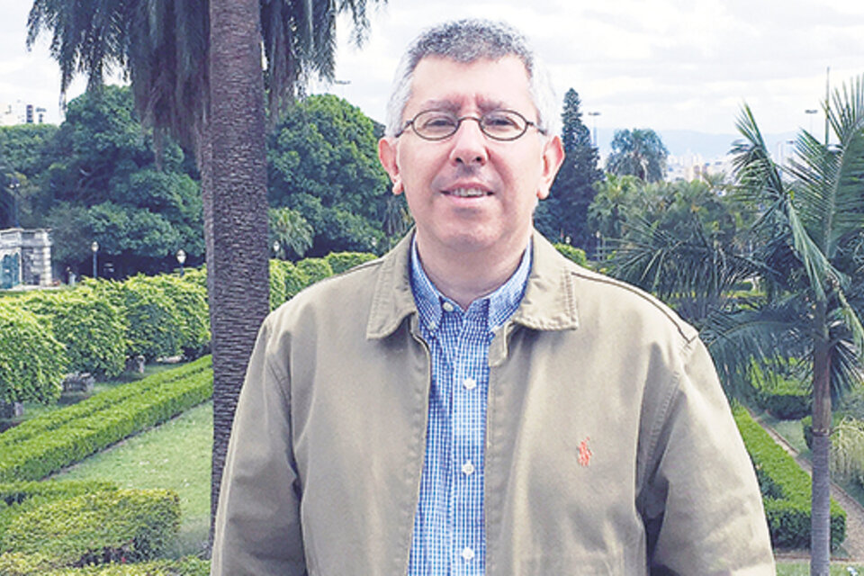 Juan Cruz Esquivel es sociólogo, profesor de la UBA e investigador del Conicet.