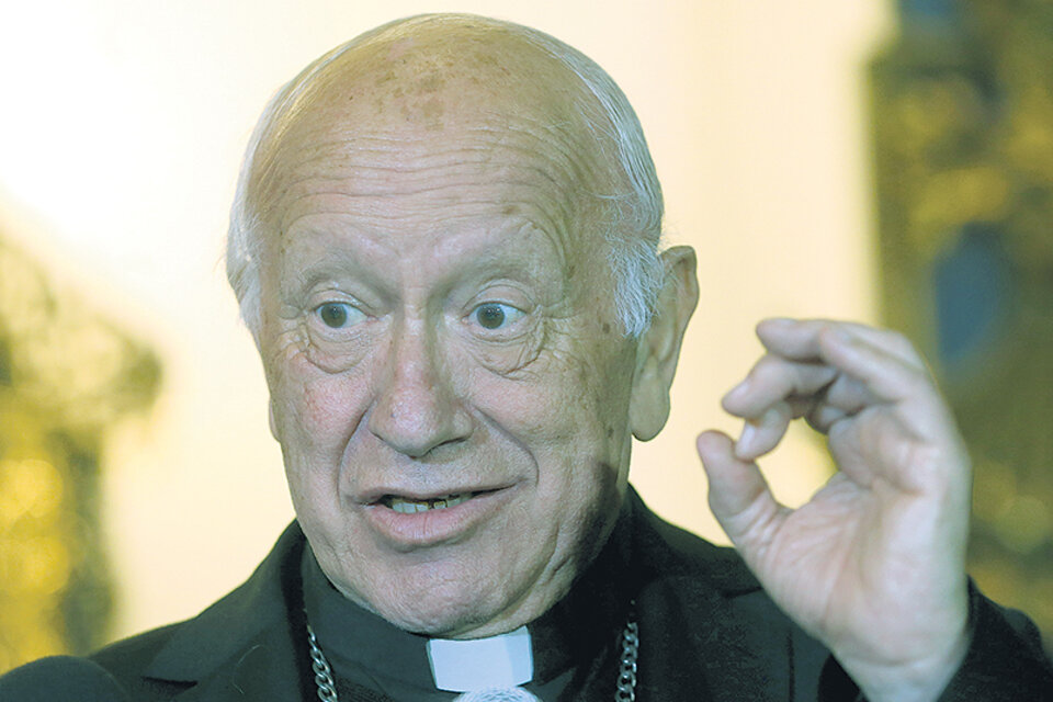 El cardenal Ezzati tendrá que declarar por encubrir a su mano derecha, el sacerdote Oscar Muñiz.