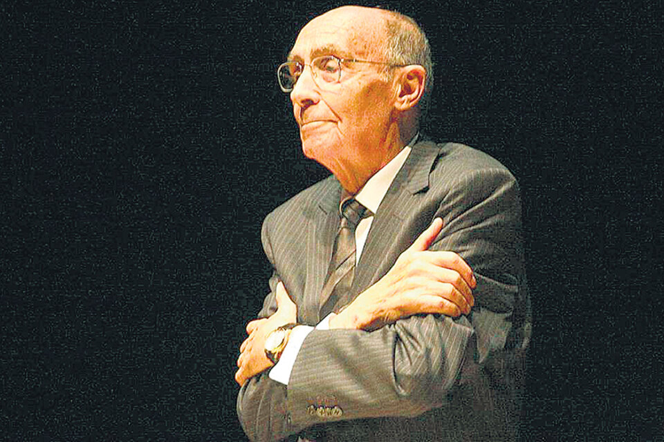 La publicación del libro será un modo de celebrar los veinte años del Nobel para Saramago.