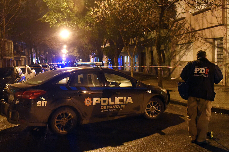 En Zeballos al 2500 se registraron unos ocho disparos de calibre 9mm. Fue a las 23 del jueves.