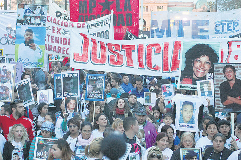 Marcha contra la muerte y la represión (Fuente: Leandro Teysseire)