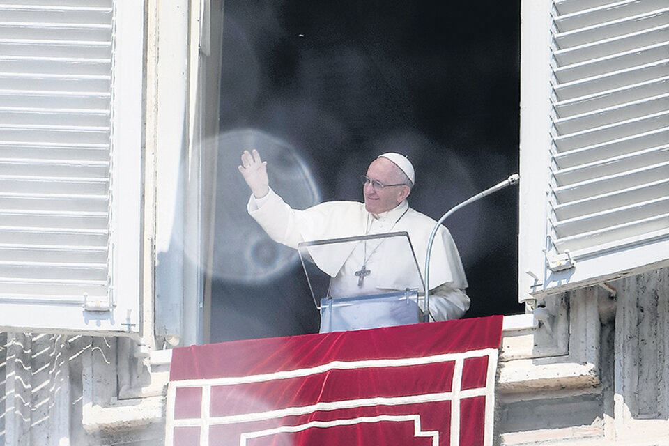 El Papa invitó a los católicos a que “pidamos perdón por los pecados propios y ajenos”. (Fuente: AFP)