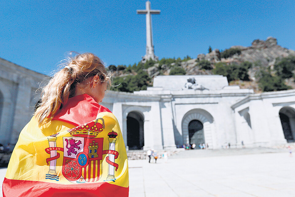 El mausoleo del Valle de los Caídos, donde están los restos de Franco. (Fuente: AFP)