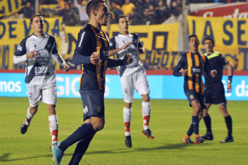 Ruben hizo un gol contra los salteños por Copa Argentina.