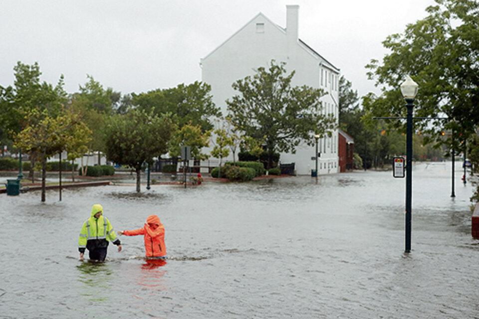 El impresionante huracán puede provocar gravísimas inundaciones.