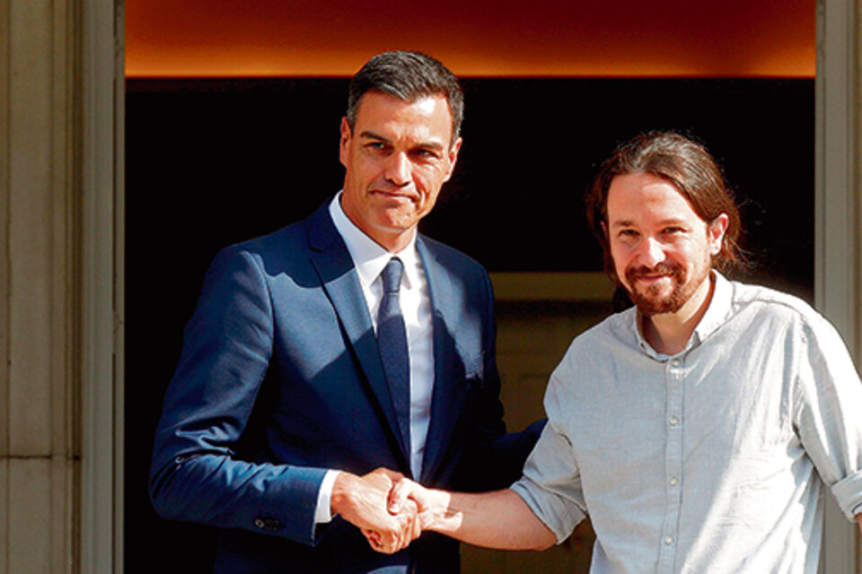 Pedro Sánchez y Pablo Iglesias acordaron una hoja de ruta.