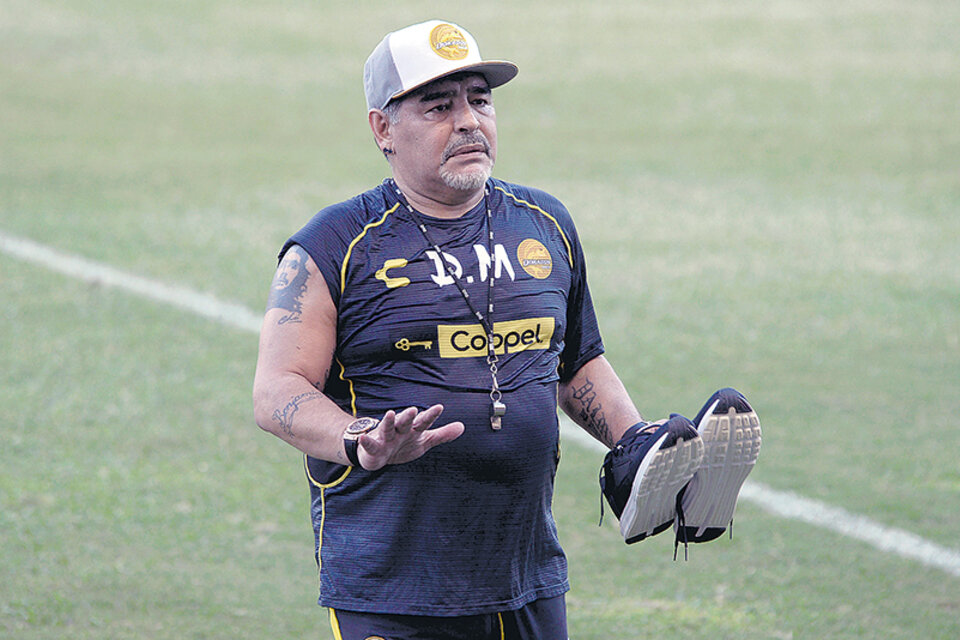 Maradona acaba de renovar su vínculo con Dorados de Sinaloa.
