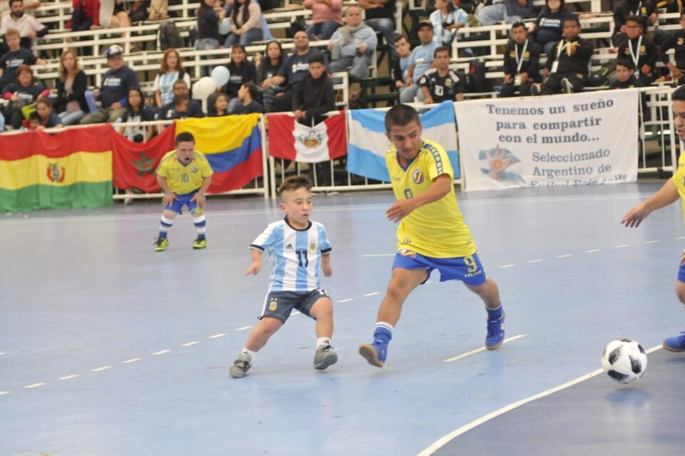 En el debut, el equipo nacional goleó a Colmbia por 6 a 0. (Fuente: Julio Martín Mancini)