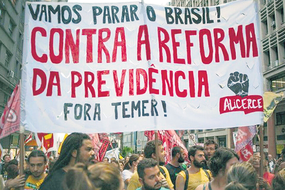 Protesta contra la reforma previsional de Temer en San Pablo en marzo del año pasado.