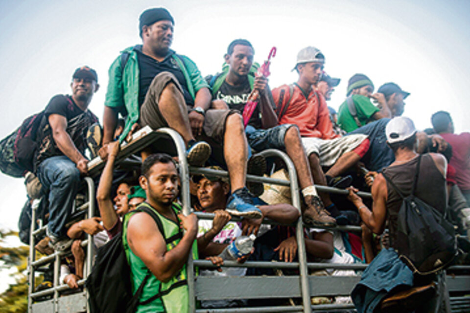 Más de siete mil hondureños se dirigen a EE.UU. (Fuente: AFP)