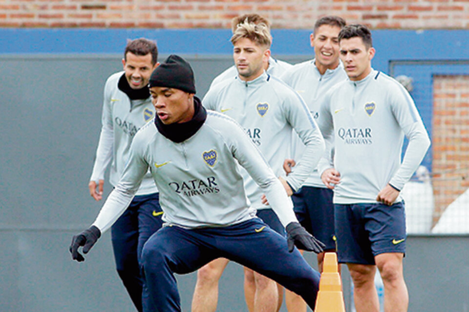 El plantel de Boca trabajó ayer en Casa Amarilla y al mediodía viajó rumbo a Belo Horizonte.