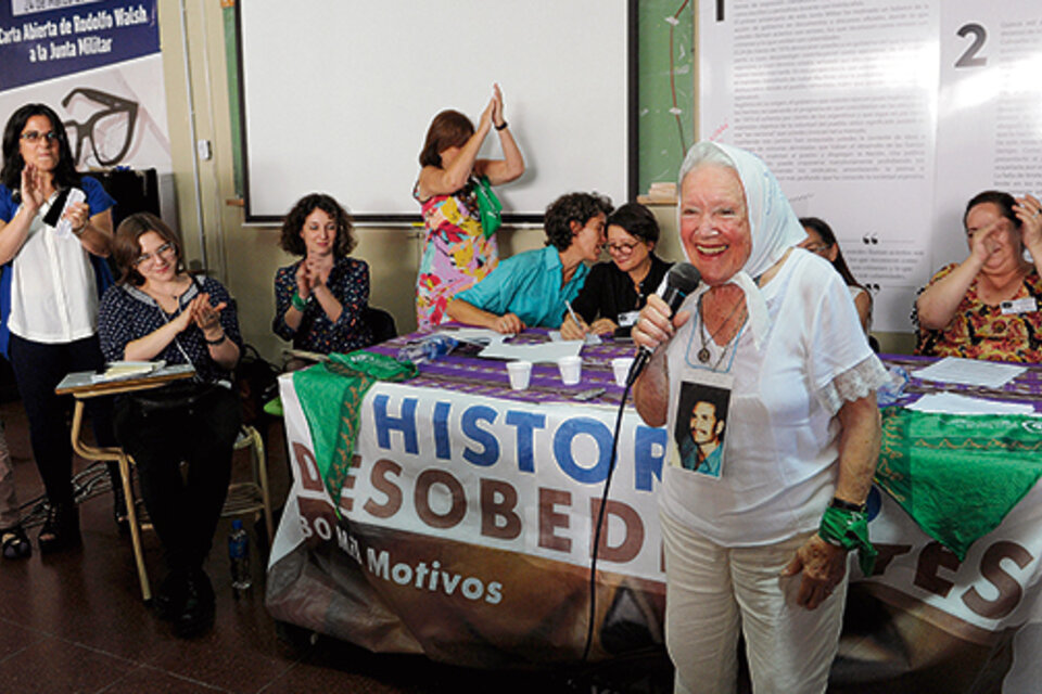 Nora Cortiñas, de Madres de Plaza de Mayo Línea Fundadora, una de las participantes del encuentro.