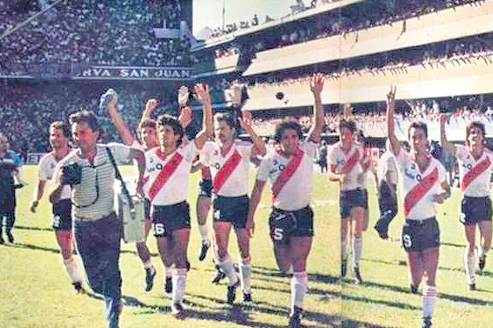 6/4/1986, River ganó con dos goles de Alonso y festejó en la Bombonera.