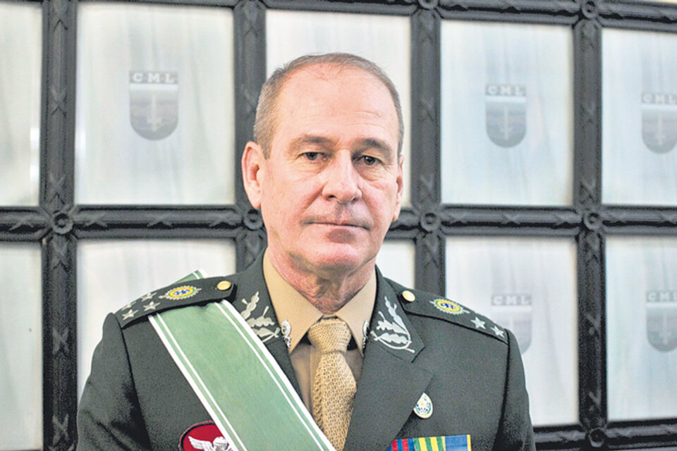 El titular de la cartera de Defensa será el general retirado Fernando Azevedo e Silva.