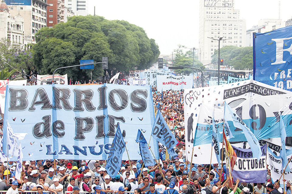 Los movimientos sociales reclamaron durante todo 2018 contra las políticas de ajuste del gobierno de Cambiemos. (Fuente: Leandro Teysseire)