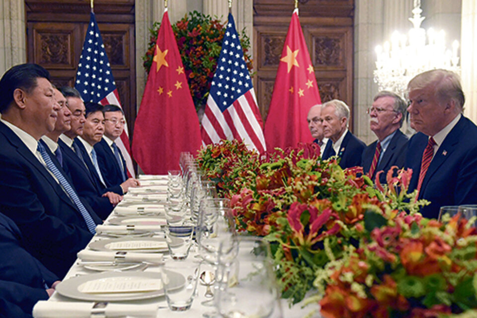 Xi Jinping y Trump hablaron por primera vez cara a cara desde el inicio de la guerra comercial.