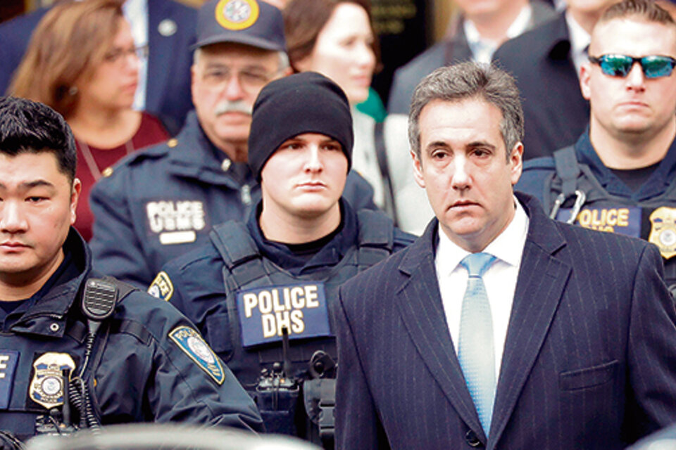 Cohen, de 52 años, aseguró que asumía la responsabilidad por sus delitos.