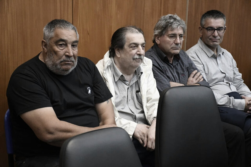 El fiscal acusó a cinco autoridades de la empresa que ahora esperan en libertad la decisión del juez. (Fuente: Sebastián Granata)