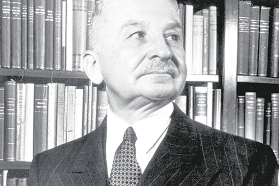 Ludwig von Mises, economista de la ultraliberal Escuela Austríaca.