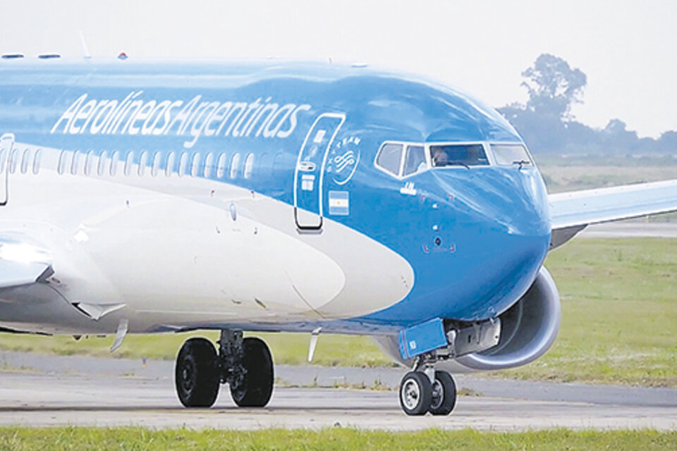 Los vuelos de Aerolíneas a Bogotá y Punta Cana ya tienen habilitados el nuevo sistema low cost.