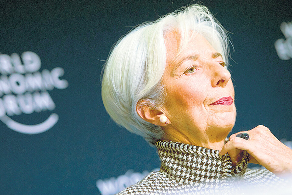 Christine Lagarde, directora gerente del FMI, dio un panorama mundial en el Foro de Davos.