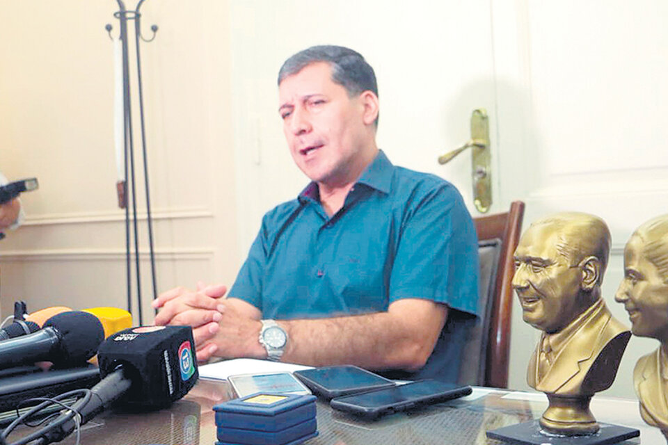 El gobernador Sergio Casas evitó confrontar con la oposición y les delegó la tarea a sus ministros.