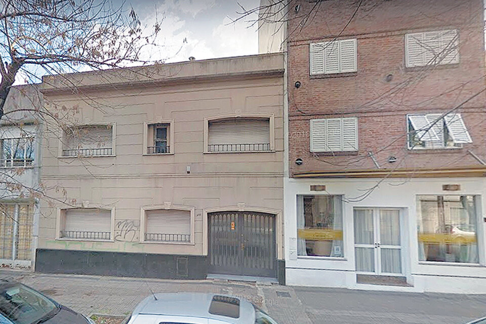 El hotel platense donde fue hallado muerto Alberto Campos.