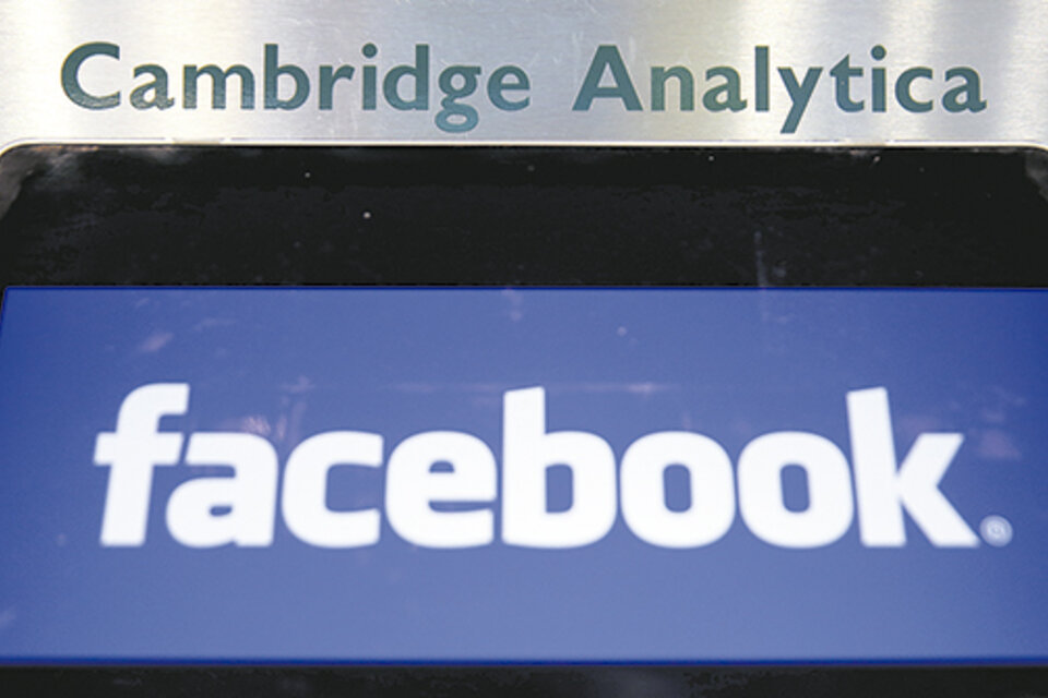 Facebook admitió que Cambrige Analytica utilizó datos de usuarios.