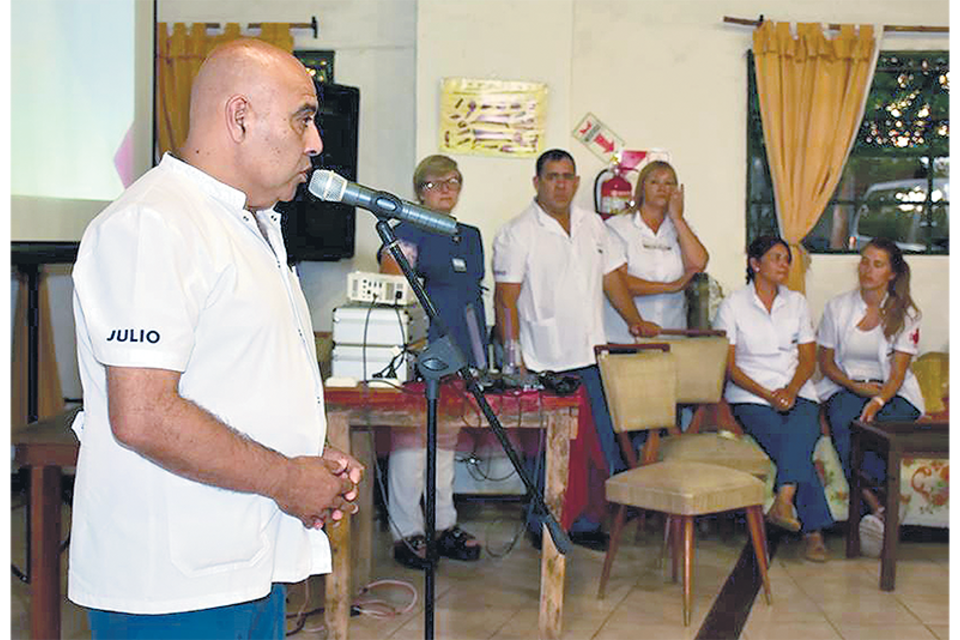 Julio César Romero convocaba médicos objetores de conciencia y fue obligado a renunciar tras la revelación de PáginaI12.