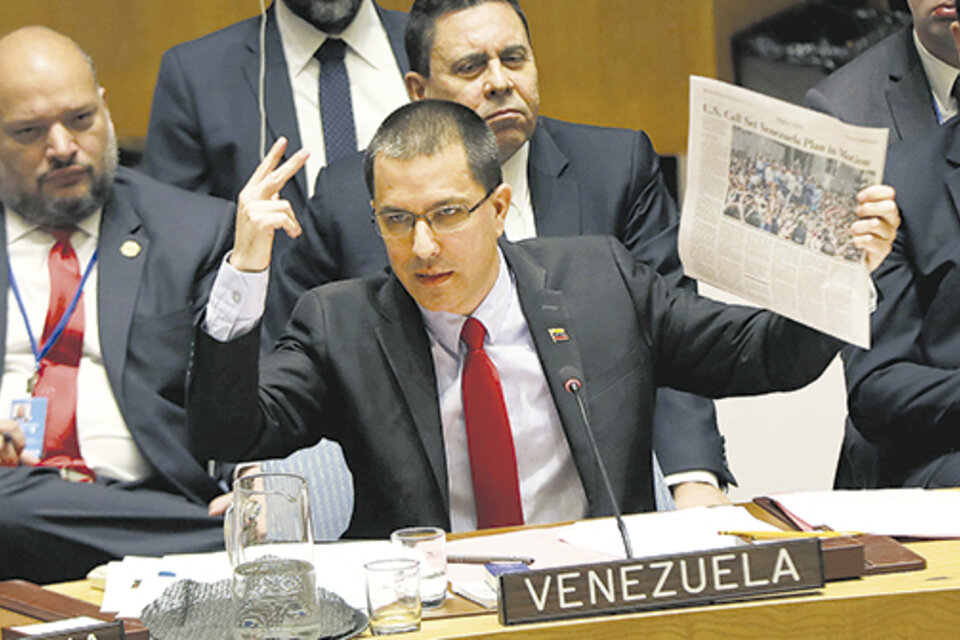 El canciller venezolano, Jorge Arreaza, toma la palabra durante el debate en el consejo de la ONU.