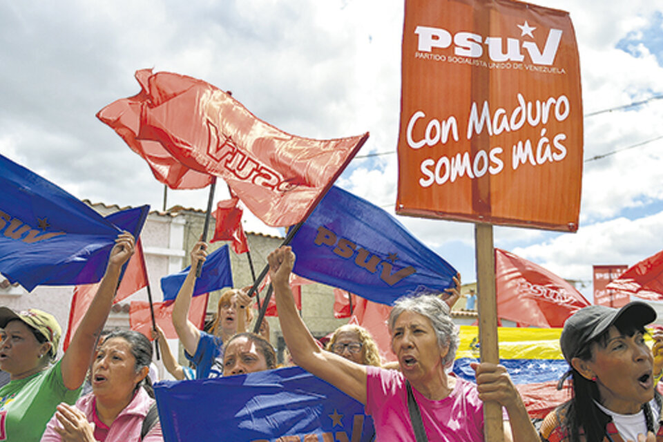Simpatizantes de Maduro y el PSUV se manifestaban esta semana en Caracas. (Fuente: AFP)