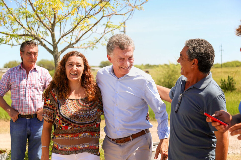 Macri llegó al norte santafesino para tomar contacto directo con el sector ganadero.