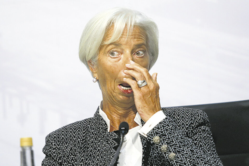 El artículo de los técnicos que trabajan para Christine Lagarde se titula “Tres pasos para evitar una crisis de deuda”. (Fuente: NA)