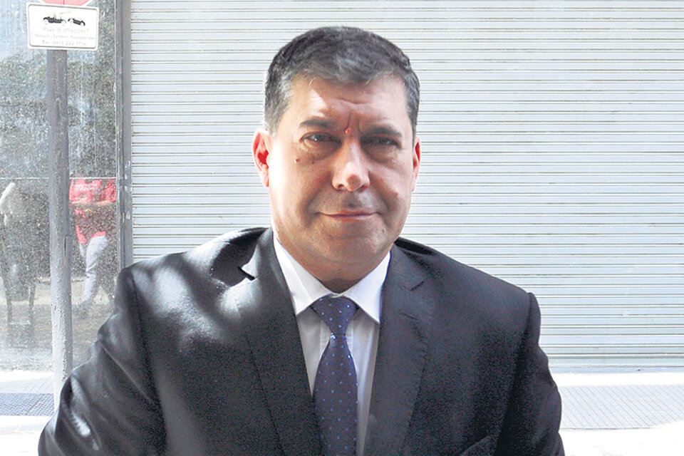 El gobernador Sergio Casas convocó a elecciones provinciales para el próximo 12 de mayo.