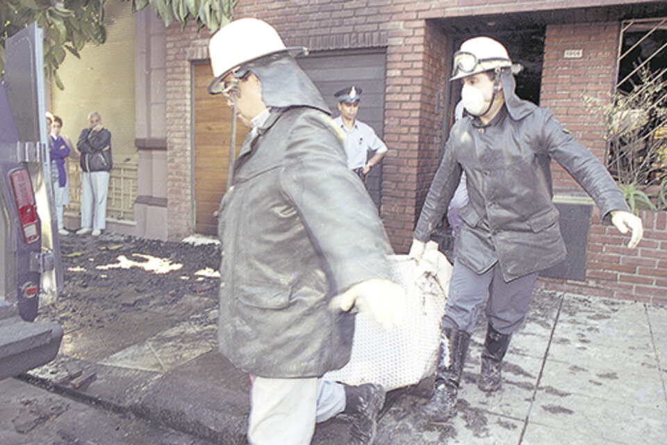 El español Alvarez González le prendió fuego a la casa en 1994.